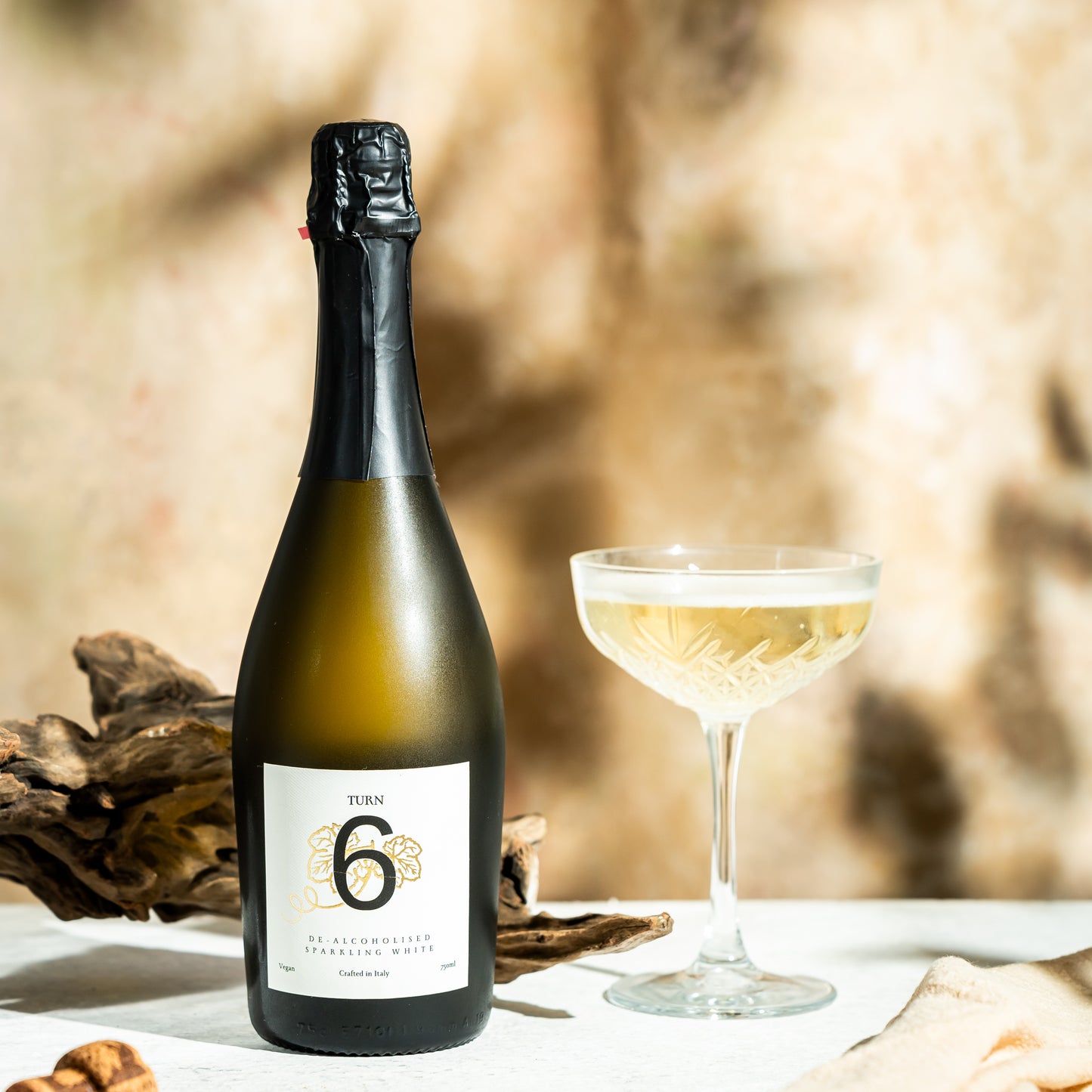 Alcohol-Free Sparkling White Wine